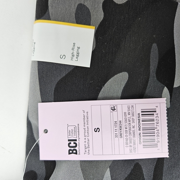 Wild Fable Camouflage Leggings Set Of 2 Black and Gray - Picture 2 of 7